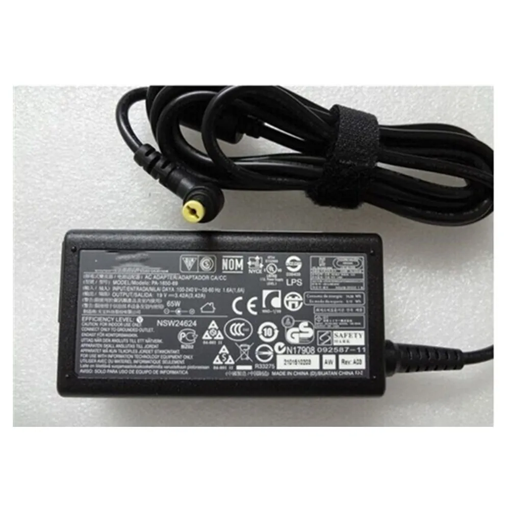 NEW Original 65W 19V 3.42A Genuine AC laptop power adapter charger for Acer Aspire 5732 5740 5920 PA-1650-69 PA-1650-86
NEW Original 65W 19V 3.42A Genuine AC laptop power adapter charger for Acer Aspire 5732 5740 5920 PA-1650-69 PA-1650-86