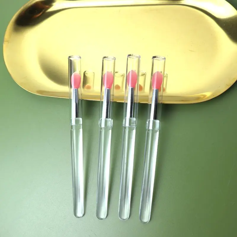 2pcs Portable Lip Gloss Applicator Multifunctional Silicone Lip Brushes with Dust Cap Makeup Lipstick Brushes Cosmetic Tool
2pcs Portable Lip Gloss Applicator Multifunctional Silicone Lip Brushes with Dust Cap Makeup Lipstick Brushes Cosmetic Tool