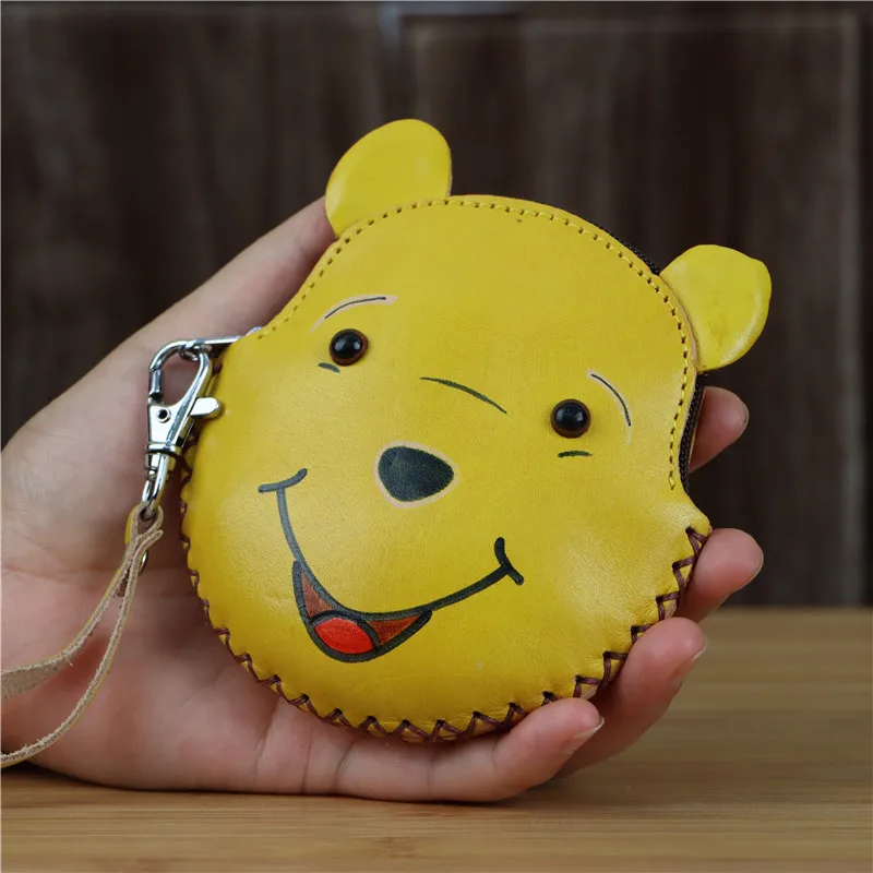 Cowhide Creative Bear Coin Purse Bag Key Change Coin Simple Cartoon Hand Bag Headset Data Cable Package Small Gifts
Cowhide Creative Bear Coin Purse Bag Key Change Coin Simple Cartoon Hand Bag Headset Data Cable Package Small Gifts