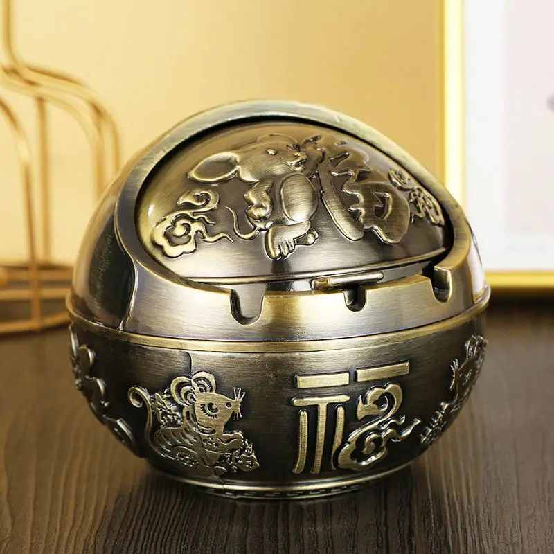 Ashtray creative household retro wind proof belt cover anti falling anti fly ash smoke extinguishing living room ashtray
Ashtray creative household retro wind proof belt cover anti falling anti fly ash smoke extinguishing living room ashtray