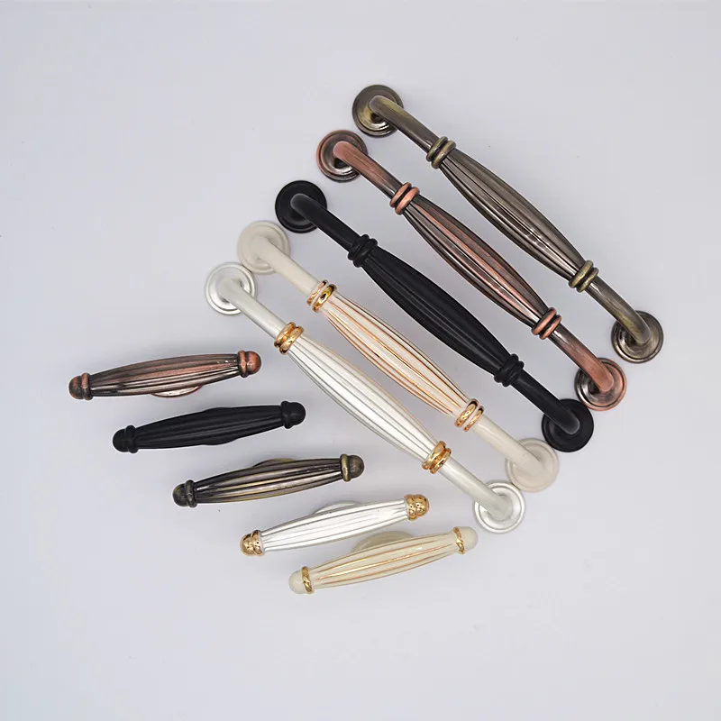 Black Zinc Alloy Handles for Furniture Cabinet Knobs and Handles Drawer Knobs Kitchen Handles Cabinet Pulls Cupboard Knobs
Black Zinc Alloy Handles for Furniture Cabinet Knobs and Handles Drawer Knobs Kitchen Handles Cabinet Pulls Cupboard Knobs