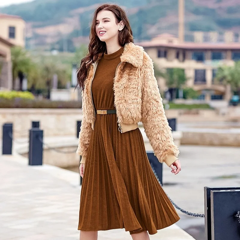 Winter Brand Women Plush Jacket Fashion Thick Short Coat Women Warm Womens Plus Velvet Coats Lapel Fuzzy Outerwear Female
Winter Brand Women Plush Jacket Fashion Thick Short Coat Women Warm Womens Plus Velvet Coats Lapel Fuzzy Outerwear Female