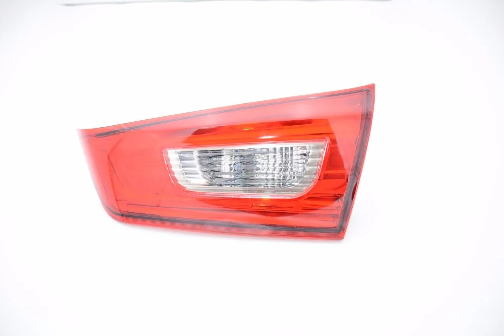 1 Pcs 8330A690 Right Side Car Inner Taillamp Taillight Rear Tail Lamp Light for Mitsubishi ASX 2009-2015
1 Pcs 8330A690 Right Side Car Inner Taillamp Taillight Rear Tail Lamp Light for Mitsubishi ASX 2009-2015