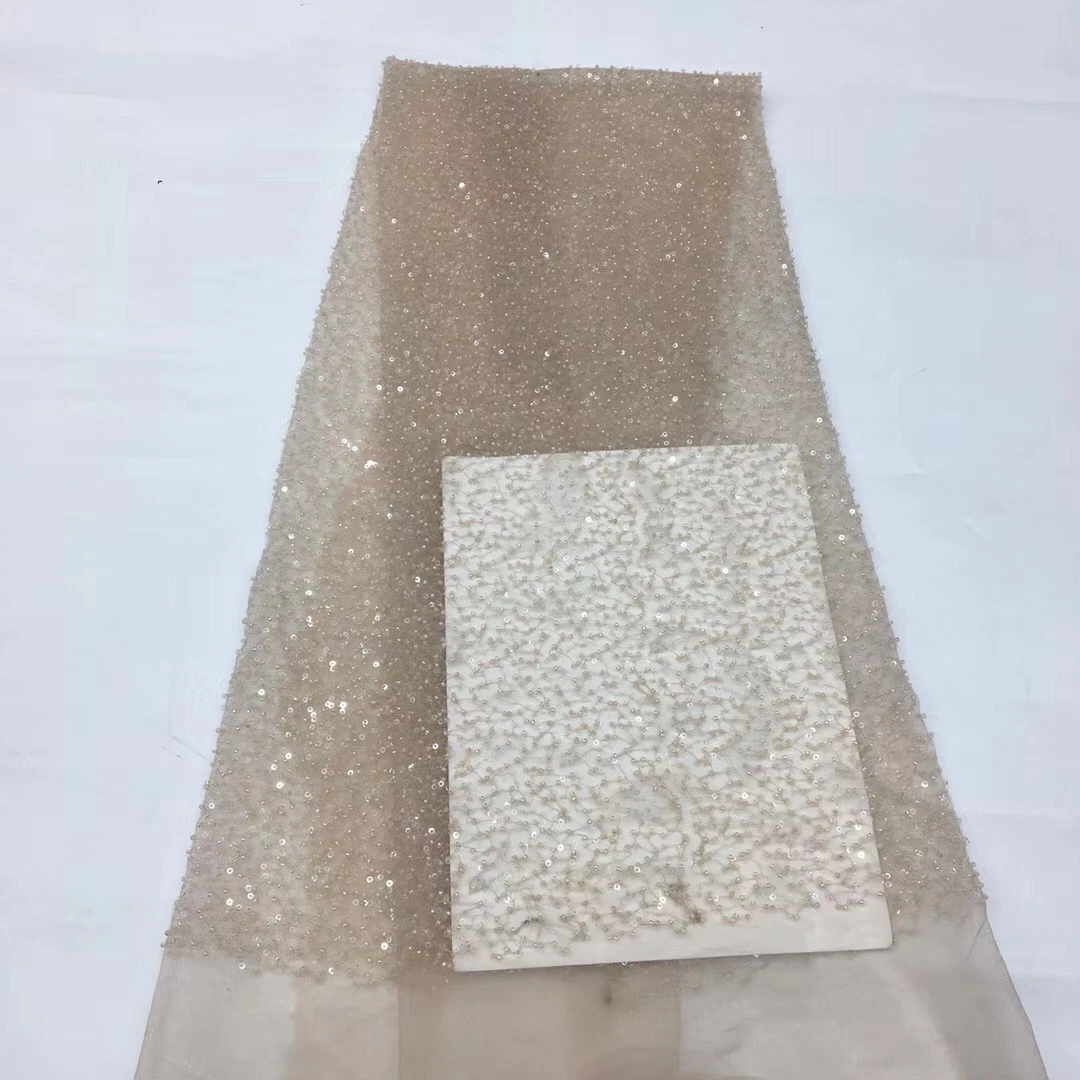 The latest African mesh lace fabric 2021 high-quality sequined Nigerian lace fabric 5 yards French tulle lace fabric XX37261
The latest African mesh lace fabric 2021 high-quality sequined Nigerian lace fabric 5 yards French tulle lace fabric XX37261