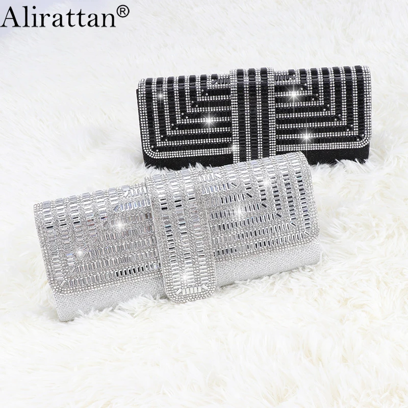 New Flash Drilling Evening Bag For Women 2026 Fashion Design Diamond Clutch Lady Luxury Chain Shoulder Crossbody Bag
New Flash Drilling Evening Bag For Women 2026 Fashion Design Diamond Clutch Lady Luxury Chain Shoulder Crossbody Bag