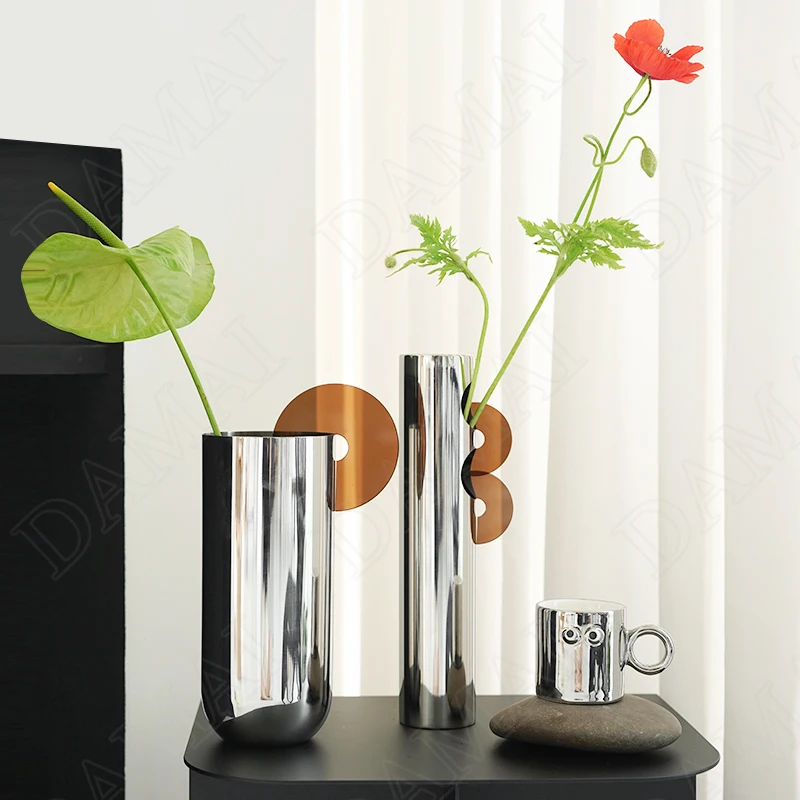 European Metal Vase Modern Stainless Steel Desktop Dried Flowers Organizer Living Room Art Flower Vases Creative Home Decoration
European Metal Vase Modern Stainless Steel Desktop Dried Flowers Organizer Living Room Art Flower Vases Creative Home Decoration