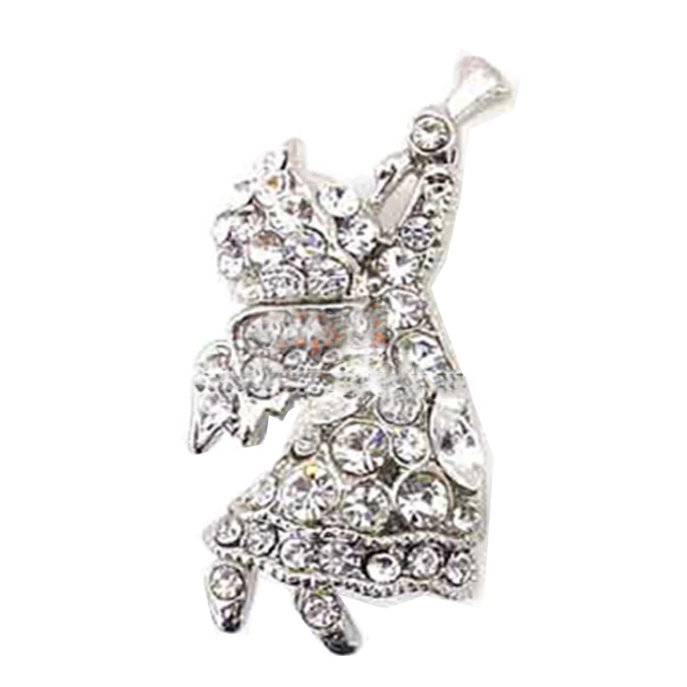 100pcs cute wholesale clear rhinestone brooch pin with a little girl play flute
100pcs cute wholesale clear rhinestone brooch pin with a little girl play flute