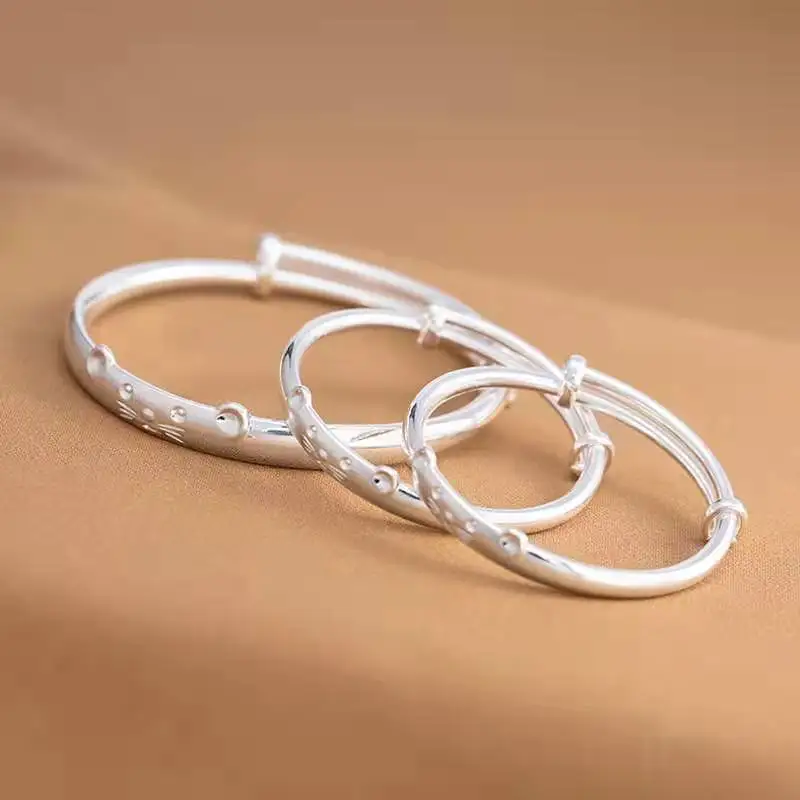 ★parent-child model rat baby boys and girls 9999 sterling silver bracelet child silver ornament gift baby bracelets
★parent-child model rat baby boys and girls 9999 sterling silver bracelet child silver ornament gift baby bracelets