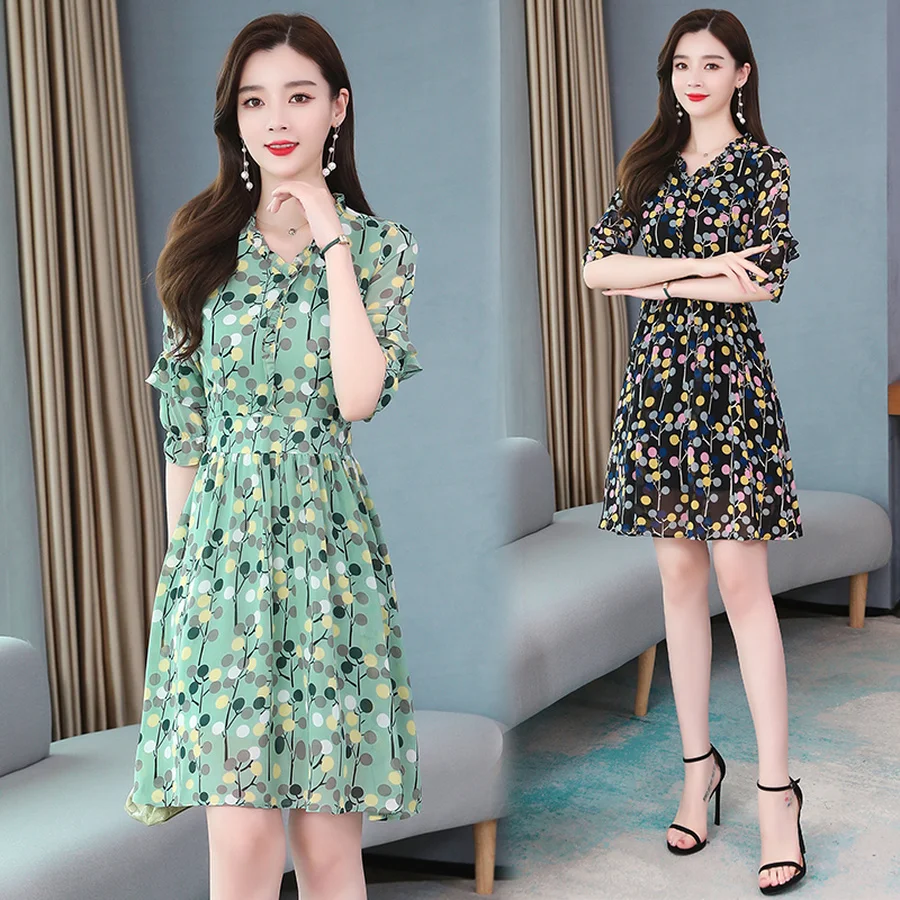 2024 New Elegant Fashion Blue Print Chiffon Sexy Mini Dress Summer Vintage Runway Prom Dress Women Casual Bodycon Party Vestidos
2024 New Elegant Fashion Blue Print Chiffon Sexy Mini Dress Summer Vintage Runway Prom Dress Women Casual Bodycon Party Vestidos