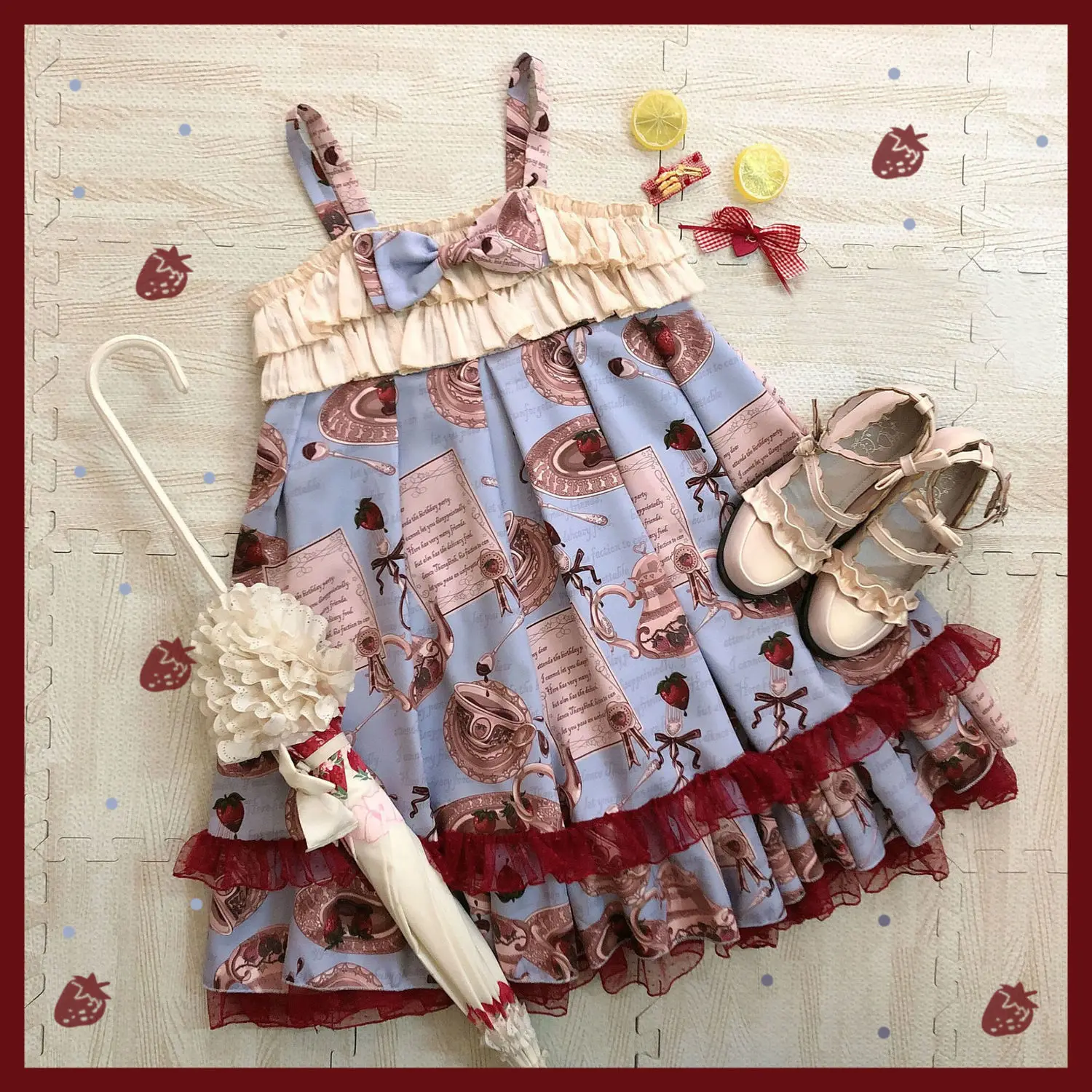 Strawberry Tableware Printing Lotus Leaf Mesh Lace Jsk Lolita Retro Print Lolita Layered Suspender Dress
Strawberry Tableware Printing Lotus Leaf Mesh Lace Jsk Lolita Retro Print Lolita Layered Suspender Dress