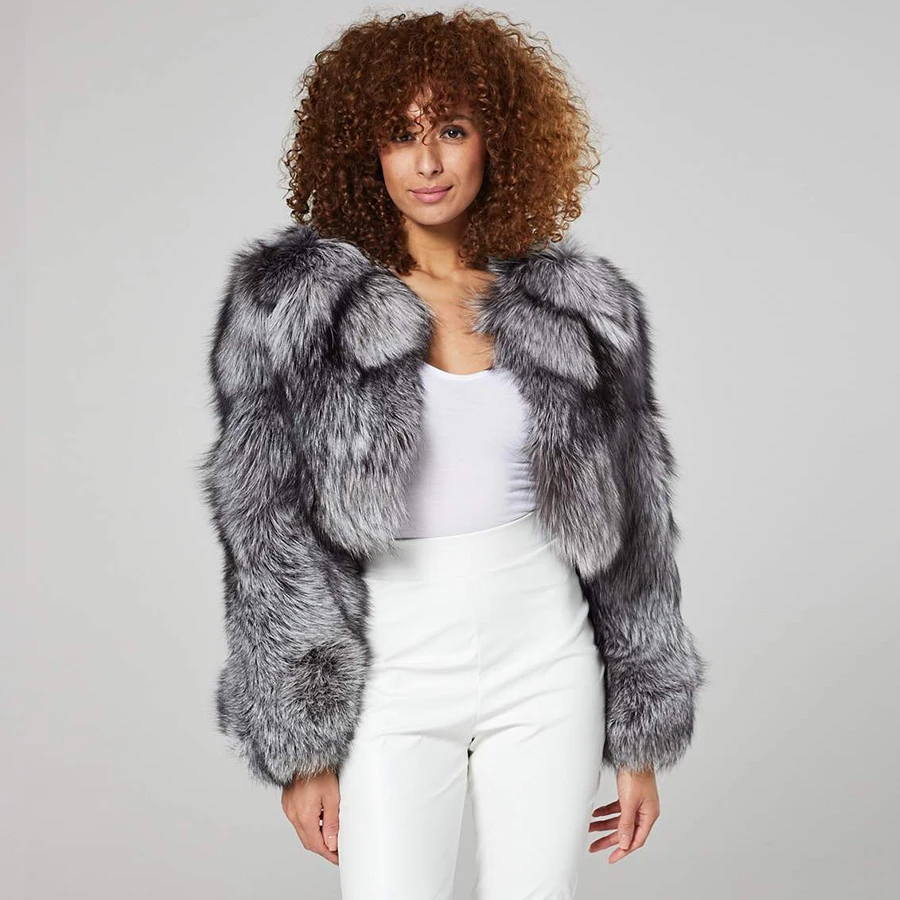 Delightful Silver Fox Fur Coat Women Autumn Winter V-neck Fashion Cropped Jacket
Delightful Silver Fox Fur Coat Women Autumn Winter V-neck Fashion Cropped Jacket