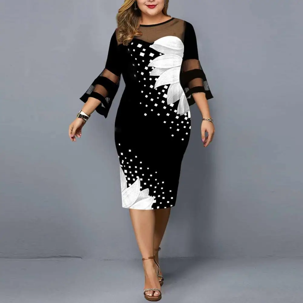 Elegant Floral Printed Plus Size Dress for New Year 2022 Mesh Patchwork Midi Dresses Women Party Club Dress платье женское
Elegant Floral Printed Plus Size Dress for New Year 2022 Mesh Patchwork Midi Dresses Women Party Club Dress платье женское