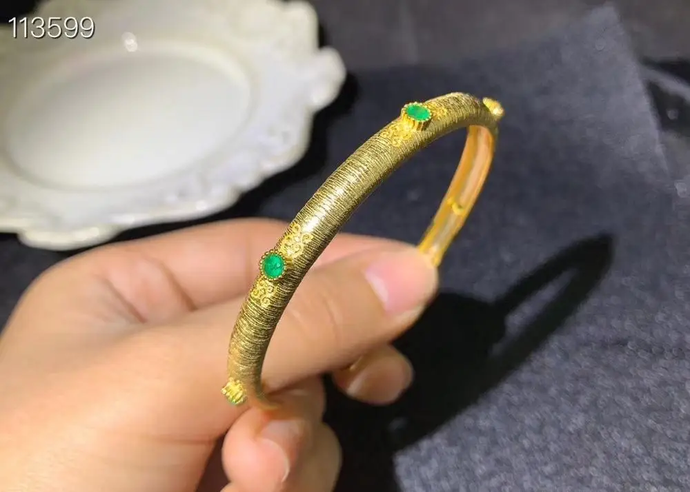 Classic design natural emerald bracelet crystal good color beautiful 925 Silver Handmade beautiful goddess
Classic design natural emerald bracelet crystal good color beautiful 925 Silver Handmade beautiful goddess