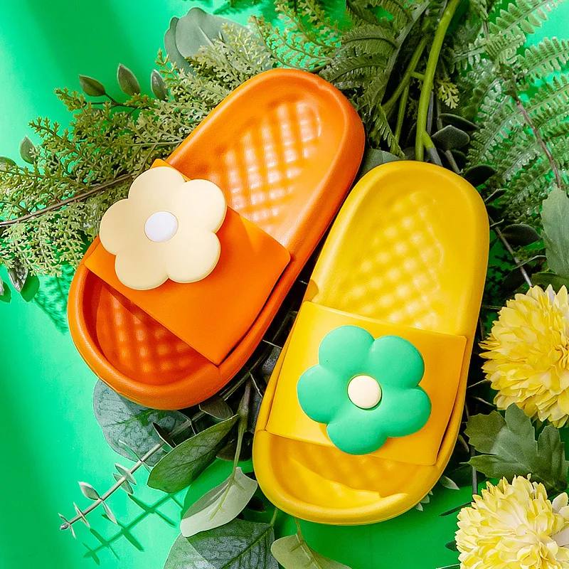 Children's Slippers Summer cute Beach Shoes For Boys Girls Antiskid Bathroom Kids Slippers Soft Baby Shoe for Girls Boys
Children's Slippers Summer cute Beach Shoes For Boys Girls Antiskid Bathroom Kids Slippers Soft Baby Shoe for Girls Boys