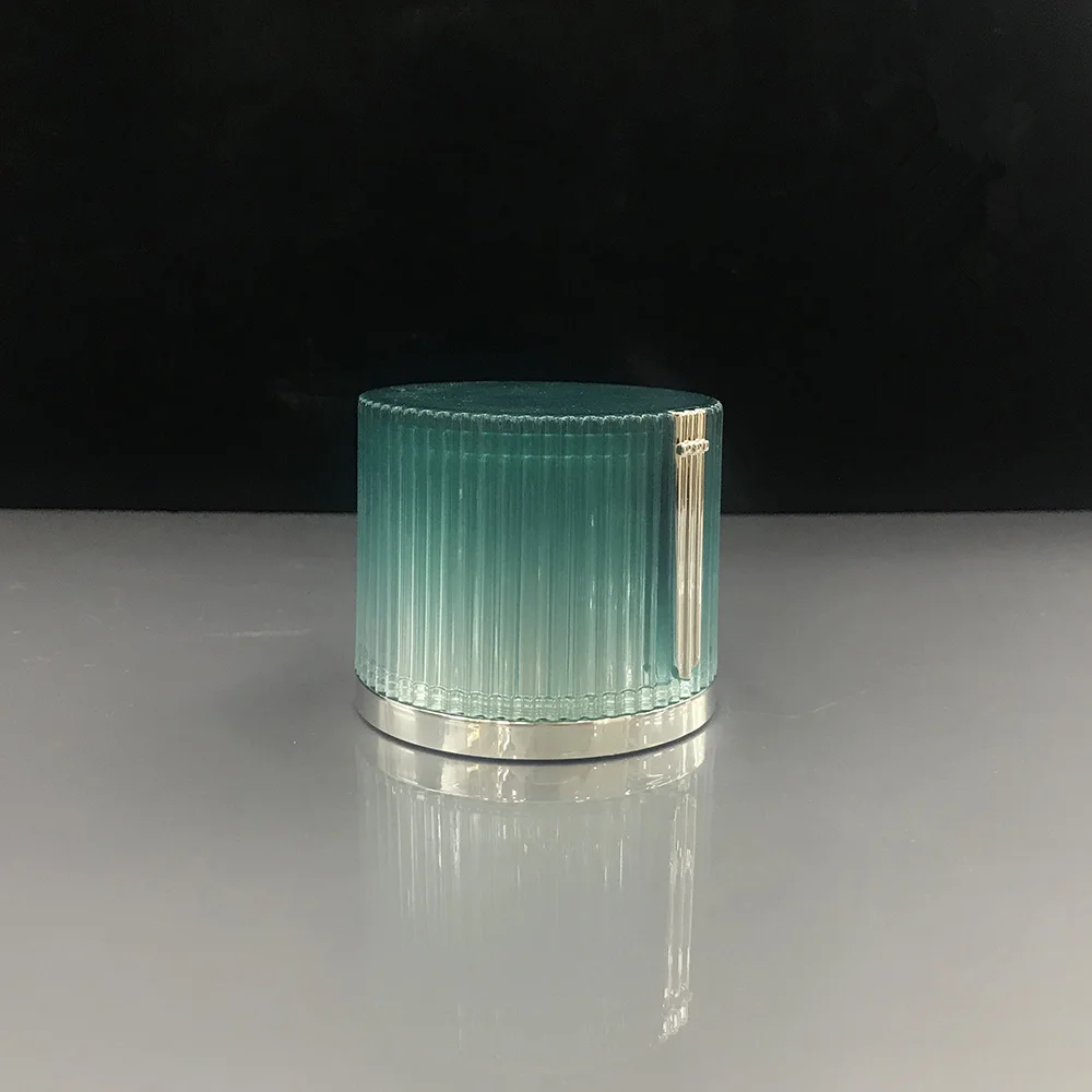 50g Empty Cosmetic Jar Makeup Container Cream Jar Refillable Bottles silver-plated cylindrical line packaging bottle
50g Empty Cosmetic Jar Makeup Container Cream Jar Refillable Bottles silver-plated cylindrical line packaging bottle