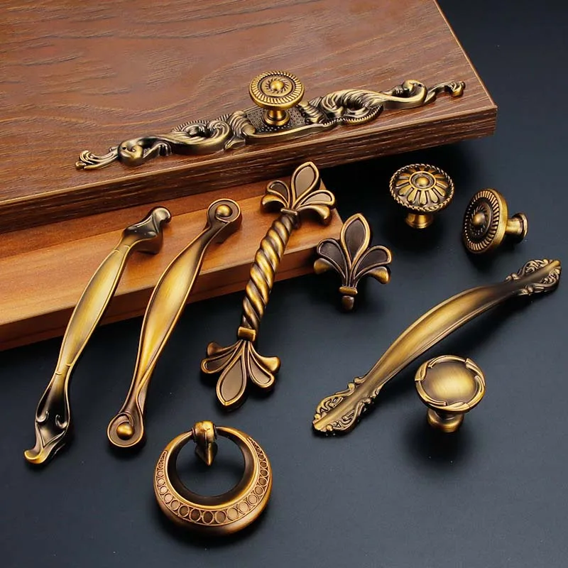 New Chinese Style Cabinet Drawer Wardrobe Door Antique Copper Handle Retro Elegant Hardware Solid Furniture Zinc Alloy Handle
New Chinese Style Cabinet Drawer Wardrobe Door Antique Copper Handle Retro Elegant Hardware Solid Furniture Zinc Alloy Handle