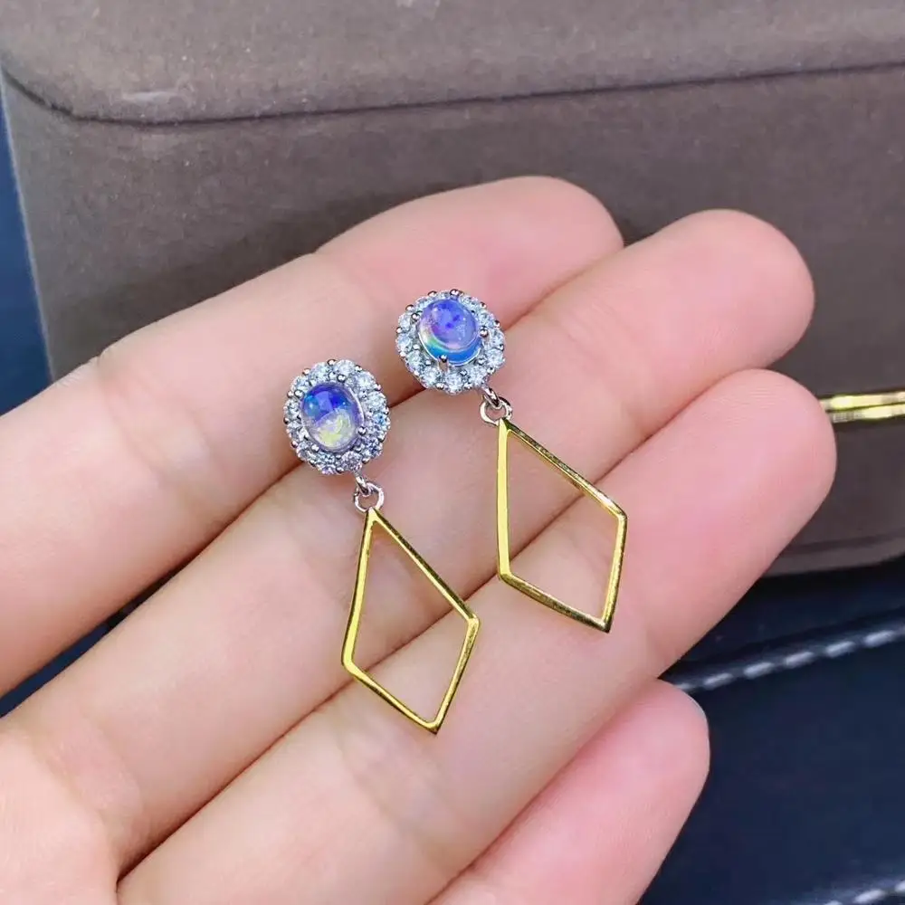 Opal earring Free shipping Natural real opal 925 sterling silverFine jewelry Gem Size 4*5mm
Opal earring Free shipping Natural real opal 925 sterling silverFine jewelry Gem Size 4*5mm