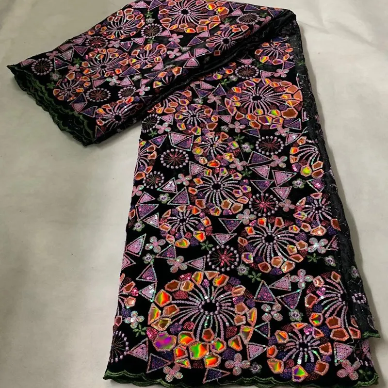 Nigerian Velvet Lace Fabric 2020 High Quality African Embroidered Sequins Lace Fabric For Wedding Dress French Tulle Lace TS8968
Nigerian Velvet Lace Fabric 2020 High Quality African Embroidered Sequins Lace Fabric For Wedding Dress French Tulle Lace TS8968