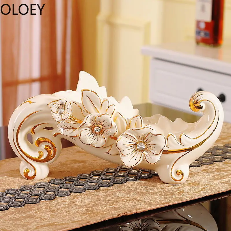 Luxury Home Decoration Accessories Modern Living Room White Creative Wine Rack Cup Holder Resin Charms Character Free Shipping
Luxury Home Decoration Accessories Modern Living Room White Creative Wine Rack Cup Holder Resin Charms Character Free Shipping