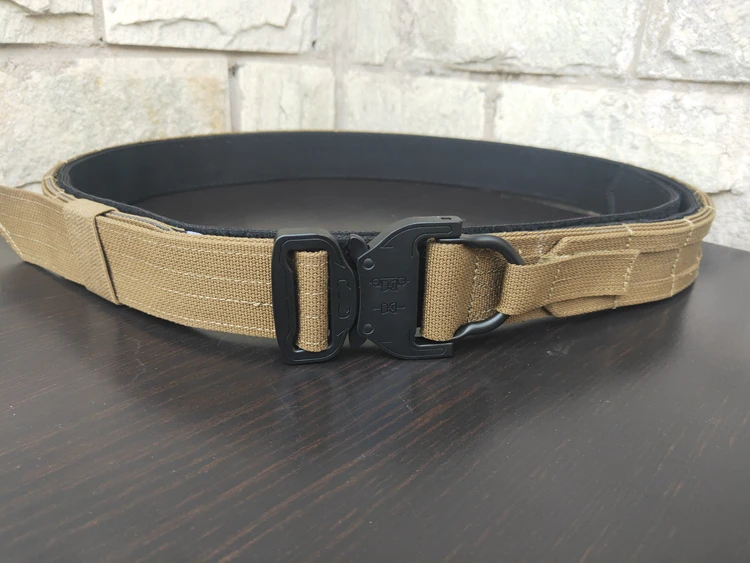 Cinturón táctico resistente al desgaste