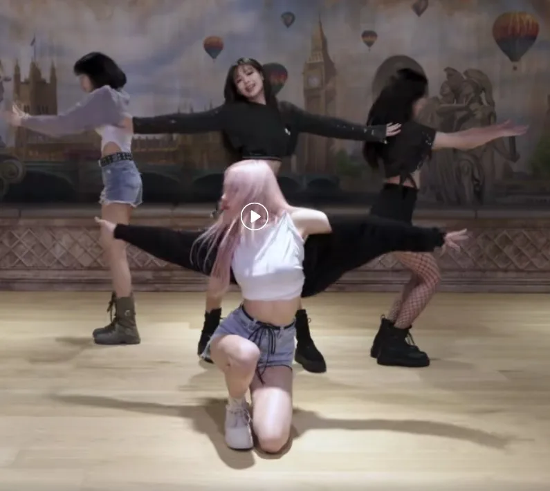 Kpop корейский знаменитости осень новый стиль Харадзюку дикий вязаный черный свитер женская уличная одежда модный кардиган свитера с длинными рукавами
Kpop корейский знаменитости осень новый стиль Харадзюку дикий вязаный черный свитер женская уличная одежда модный кардиган свитера с длинными рукавами