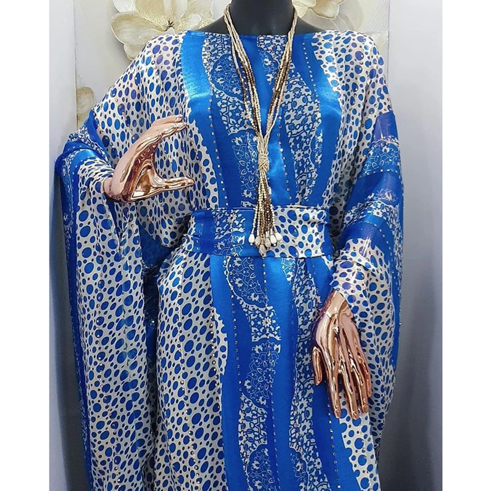 Abaya Dress for Women 2022 Autumn Muslim Clothes Batwing Sleeve Pullover Spots Stripe Print Fashion Africaine Garment
Abaya Dress for Women 2022 Autumn Muslim Clothes Batwing Sleeve Pullover Spots Stripe Print Fashion Africaine Garment