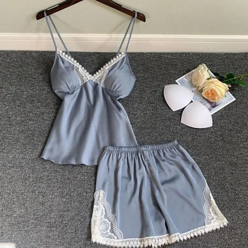 Lace Patchwork 2PCS Sleepwear Satin Strap Top&Shorts Sexy V-neck Sleep Set Elastic Waist Pajamas Set Casual Home Clothes
Lace Patchwork 2PCS Sleepwear Satin Strap Top&Shorts Sexy V-neck Sleep Set Elastic Waist Pajamas Set Casual Home Clothes