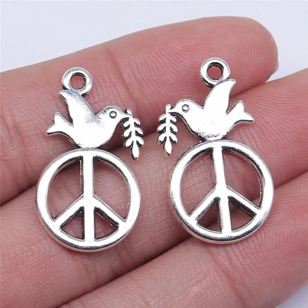 Wholesale 120pcs/bag 28x16mm Peace Sign Dove Pendant Charms Wholesale For Jewelry Making Peace Dove Pendants Charm
Wholesale 120pcs/bag 28x16mm Peace Sign Dove Pendant Charms Wholesale For Jewelry Making Peace Dove Pendants Charm