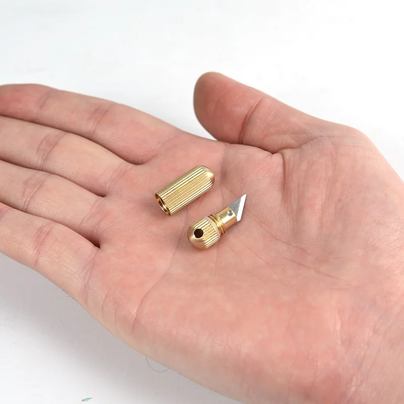 Outdoor Stainless Steel Multi-function EDC Portable Tiny Mini Tool Pendant Cutting Capsule Emergency Personal Safety Tool
Outdoor Stainless Steel Multi-function EDC Portable Tiny Mini Tool Pendant Cutting Capsule Emergency Personal Safety Tool