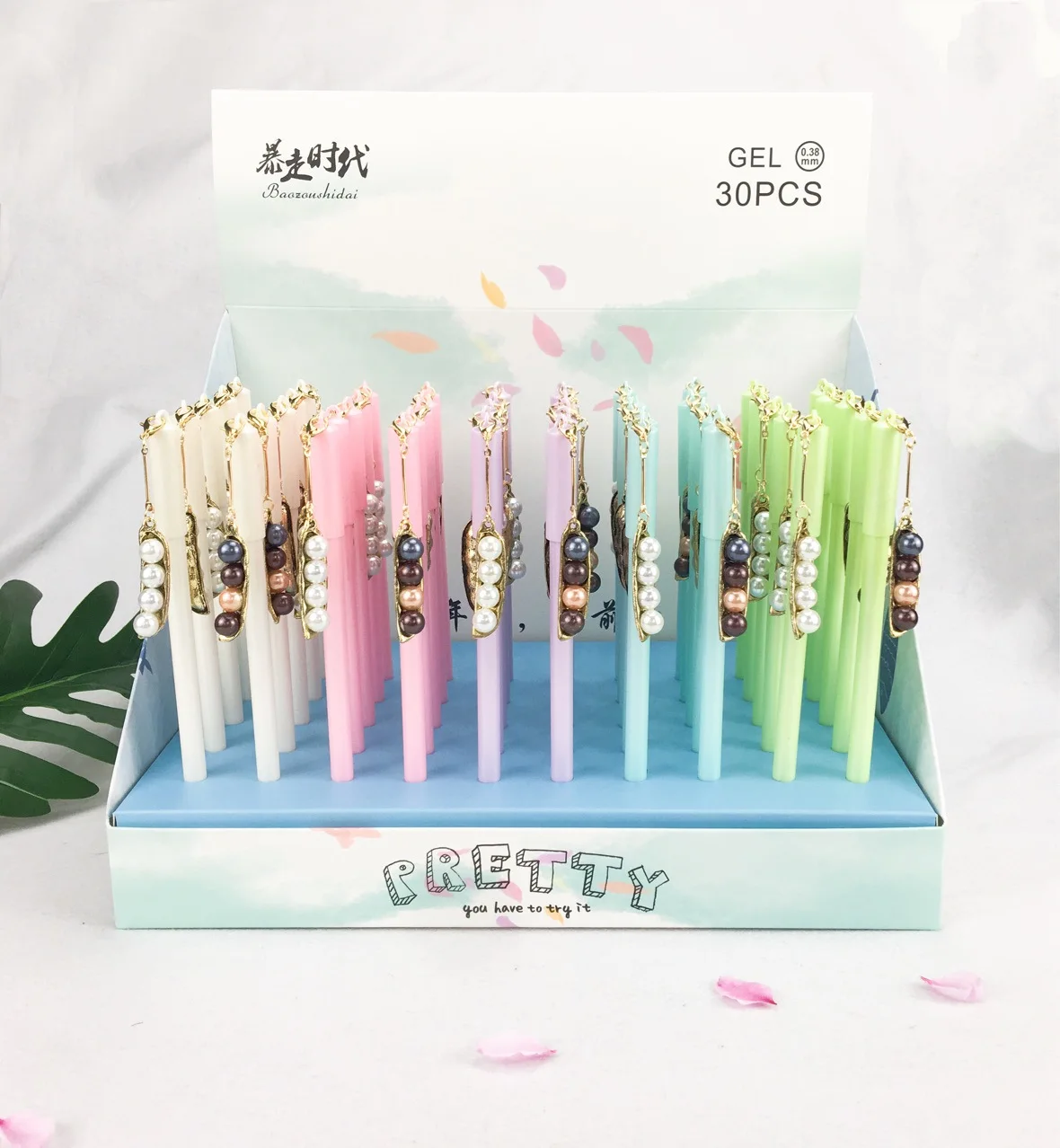 30pcs creative popular pendant gel pen color pearl pea clip student writing pen stationery
30pcs creative popular pendant gel pen color pearl pea clip student writing pen stationery