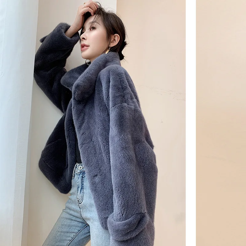 Imitation Mink Velvet Mink Fur Coat Women Fashion Female Short Parkar Super Warm Windproof Outdoor Thicken Women's Jacket White
Imitation Mink Velvet Mink Fur Coat Women Fashion Female Short Parkar Super Warm Windproof Outdoor Thicken Women's Jacket White