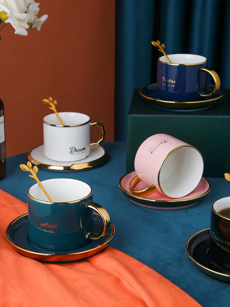 High color ceramic style gold coffee cup exquisite set small cup luxury afternoon tea cup high grade European cup dish
High color ceramic style gold coffee cup exquisite set small cup luxury afternoon tea cup high grade European cup dish