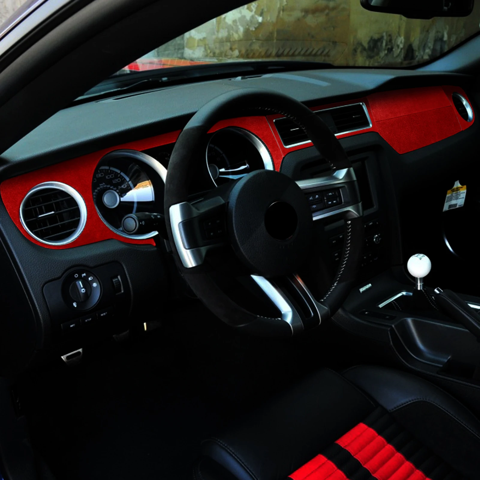 5Pcs Suede Car Center Dashboard Meter Trim Air Outlet Frame Decoration Cover Trim Styling Sticker For Ford Mustang (2010-2014)
5Pcs Suede Car Center Dashboard Meter Trim Air Outlet Frame Decoration Cover Trim Styling Sticker For Ford Mustang (2010-2014)