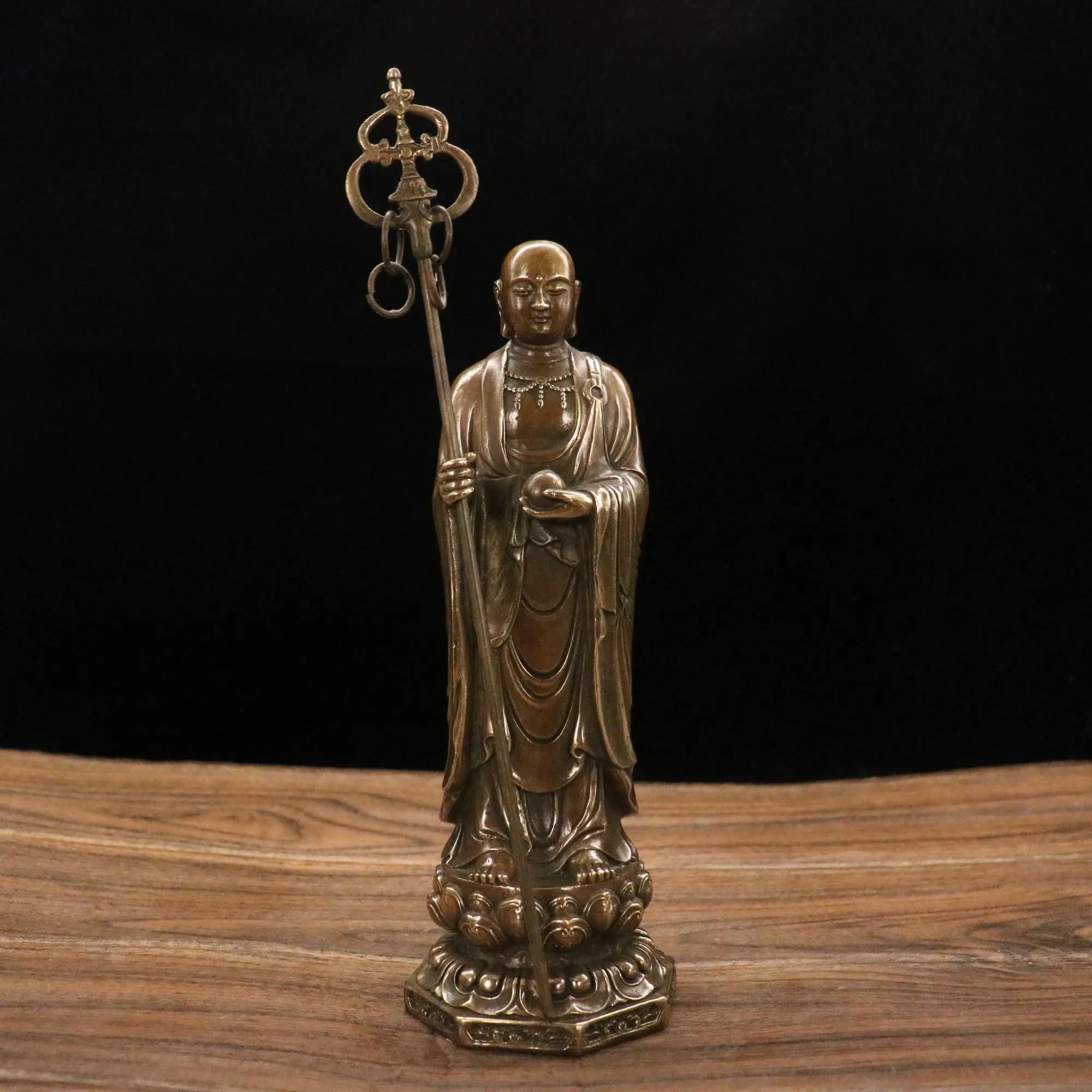 10"Old Xizang Folk Collection Old Brass Ksitigarbha Jizo Amitabha Lotus Terrace Standing Buddha Worship Hall Town house Exorcism
10"Old Xizang Folk Collection Old Brass Ksitigarbha Jizo Amitabha Lotus Terrace Standing Buddha Worship Hall Town house Exorcism