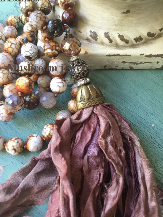 Hand Knotting Sari Silk Tassel Necklace Black Agates Beads Women boho NECKLACE
Hand Knotting Sari Silk Tassel Necklace Black Agates Beads Women boho NECKLACE