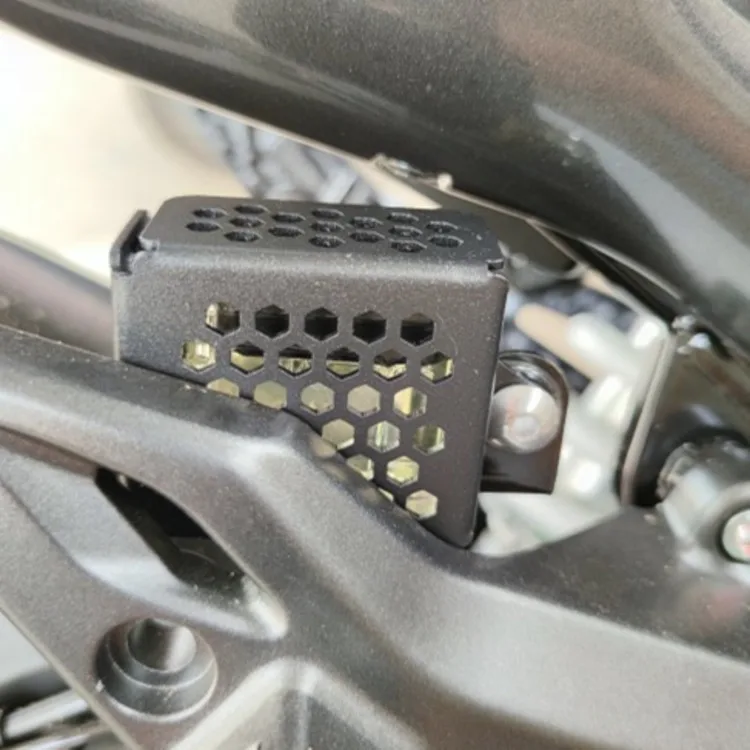 Motorcycle Stainless Steel Rear Brake Oil Pot Cover Cup Square Personalized Modified Protective for Kiden Kd150-u / G1
Motorcycle Stainless Steel Rear Brake Oil Pot Cover Cup Square Personalized Modified Protective for Kiden Kd150-u / G1