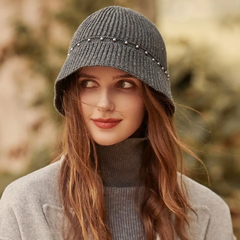Fashion England Spring Autumn Winter Warmer Knitted Basin Hat Lady Pearl Decorate Bucket Cap Women Outdoor Travel Sunscreen
Fashion England Spring Autumn Winter Warmer Knitted Basin Hat Lady Pearl Decorate Bucket Cap Women Outdoor Travel Sunscreen
