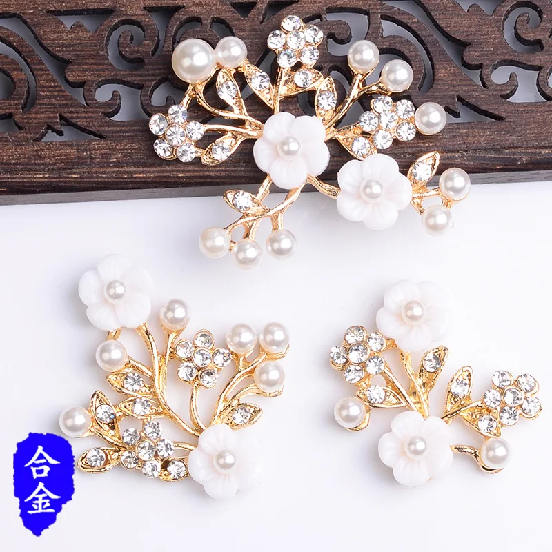 30pcs gold Color Alloy Material rhinestone Leaf Charm Flower pendant For Head DIY Wedding Handmade Jewelry Making
30pcs gold Color Alloy Material rhinestone Leaf Charm Flower pendant For Head DIY Wedding Handmade Jewelry Making