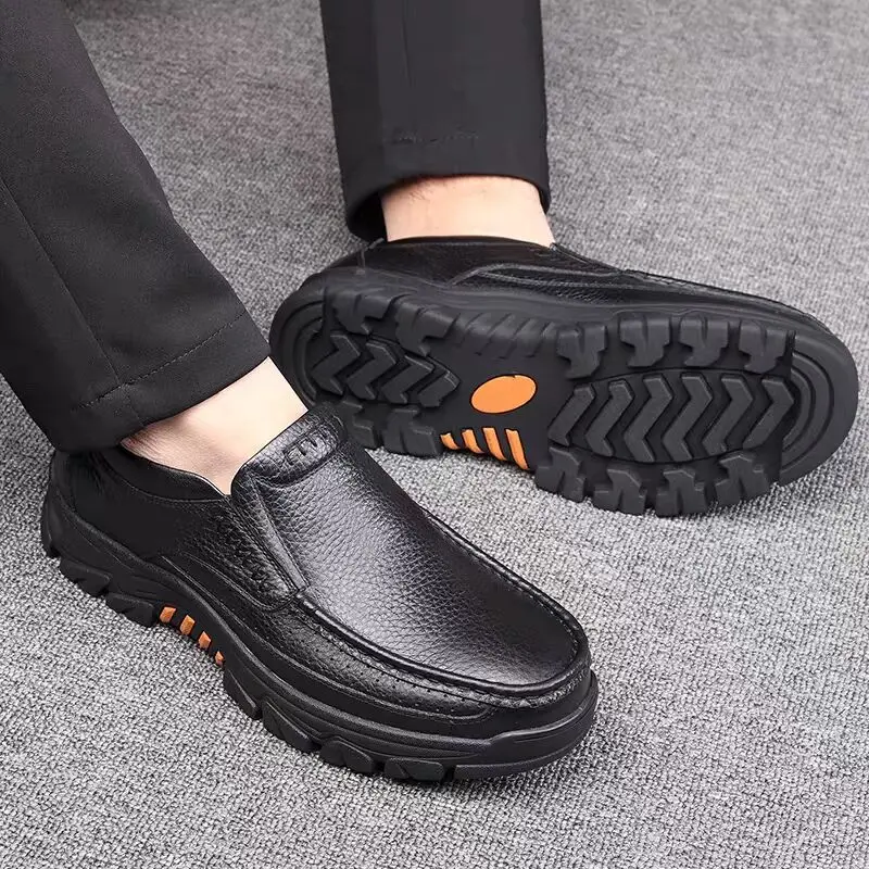 2024 Men's Leather Business Shoes Waterproof Upper Loafers High Quality Soft Sole Anti-slip Driving Spring Slip-on Casual Dress
2024 Men's Leather Business Shoes Waterproof Upper Loafers High Quality Soft Sole Anti-slip Driving Spring Slip-on Casual Dress