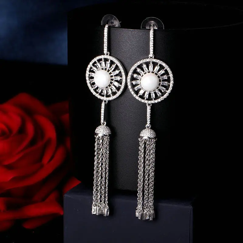 1pair Clear CZ Earring Luxury Tassel Earrings Sexy Long Earring Drop Fashion Jewelry for Woman Gift
1pair Clear CZ Earring Luxury Tassel Earrings Sexy Long Earring Drop Fashion Jewelry for Woman Gift