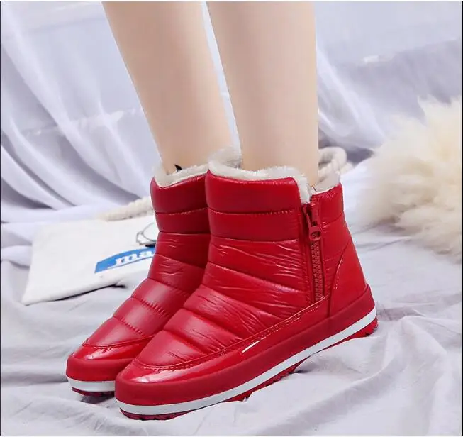 Fashion Winter Women's Shoes New Snow Boots Women's Side Zipper Thick Boots Women's Plus Velvet Warm Cotton Shoes Snow Shoes
Fashion Winter Women's Shoes New Snow Boots Women's Side Zipper Thick Boots Women's Plus Velvet Warm Cotton Shoes Snow Shoes