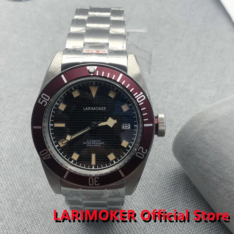 LARIMOKER New Mechanical Watches Black Dial Stainless Steel Strap Vaulted Glass With Date 24 Jewelry NH35A Automatic Movement
LARIMOKER New Mechanical Watches Black Dial Stainless Steel Strap Vaulted Glass With Date 24 Jewelry NH35A Automatic Movement