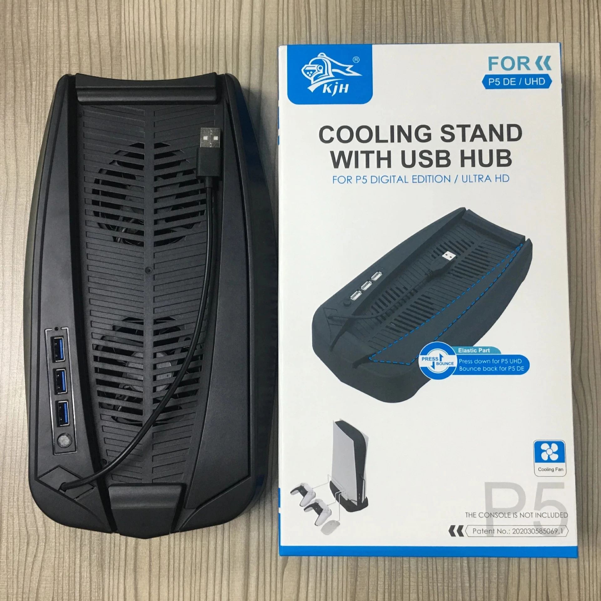 For PS5 Vertical Stand Cooling Fan Stand for Sony PlayStation5 Joystick Digital Edition Controller Station Charger Cooling Base
For PS5 Vertical Stand Cooling Fan Stand for Sony PlayStation5 Joystick Digital Edition Controller Station Charger Cooling Base