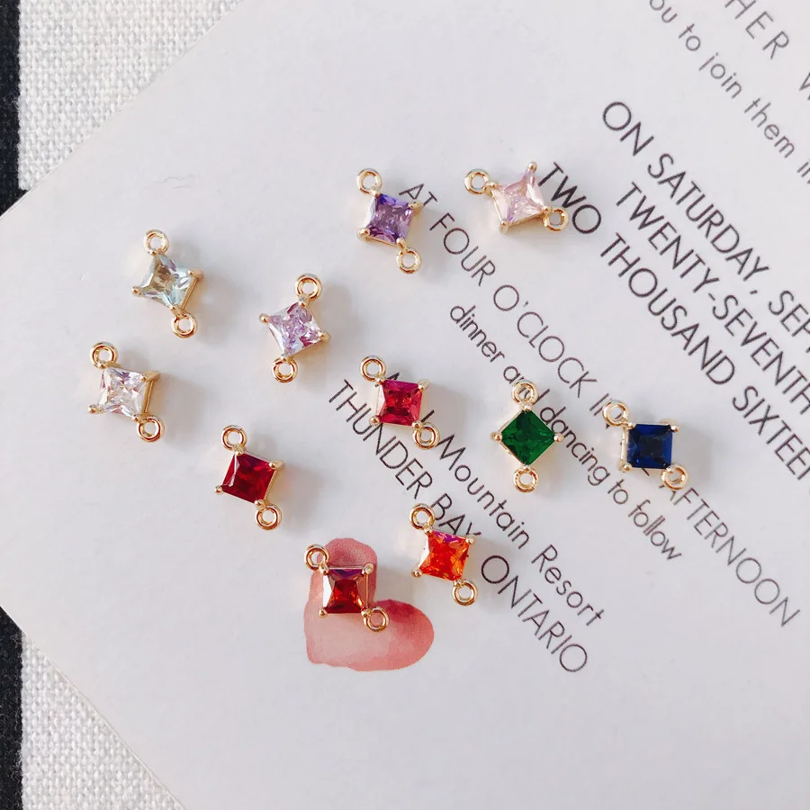 50pcs 7*10.5mm Mixed Color Mini Crystal Square Beads Connector Charm for Bracelet/Earring DIY Handmade Fashion Jewelry Making
50pcs 7*10.5mm Mixed Color Mini Crystal Square Beads Connector Charm for Bracelet/Earring DIY Handmade Fashion Jewelry Making