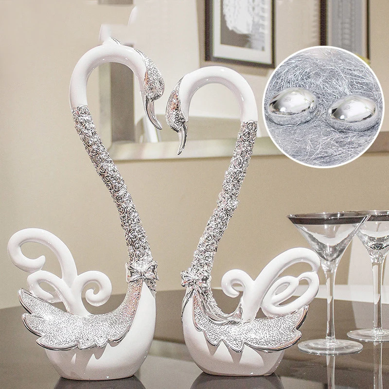 EUROPEAN LIGHT LUXURY RESIN LOVE SWAN ORNAMENTS LIVINGROOM HOME TABLE FIGURINES DECORATION OFFICE DESKTOP CRAFT ART WEDDING GIFT
EUROPEAN LIGHT LUXURY RESIN LOVE SWAN ORNAMENTS LIVINGROOM HOME TABLE FIGURINES DECORATION OFFICE DESKTOP CRAFT ART WEDDING GIFT
