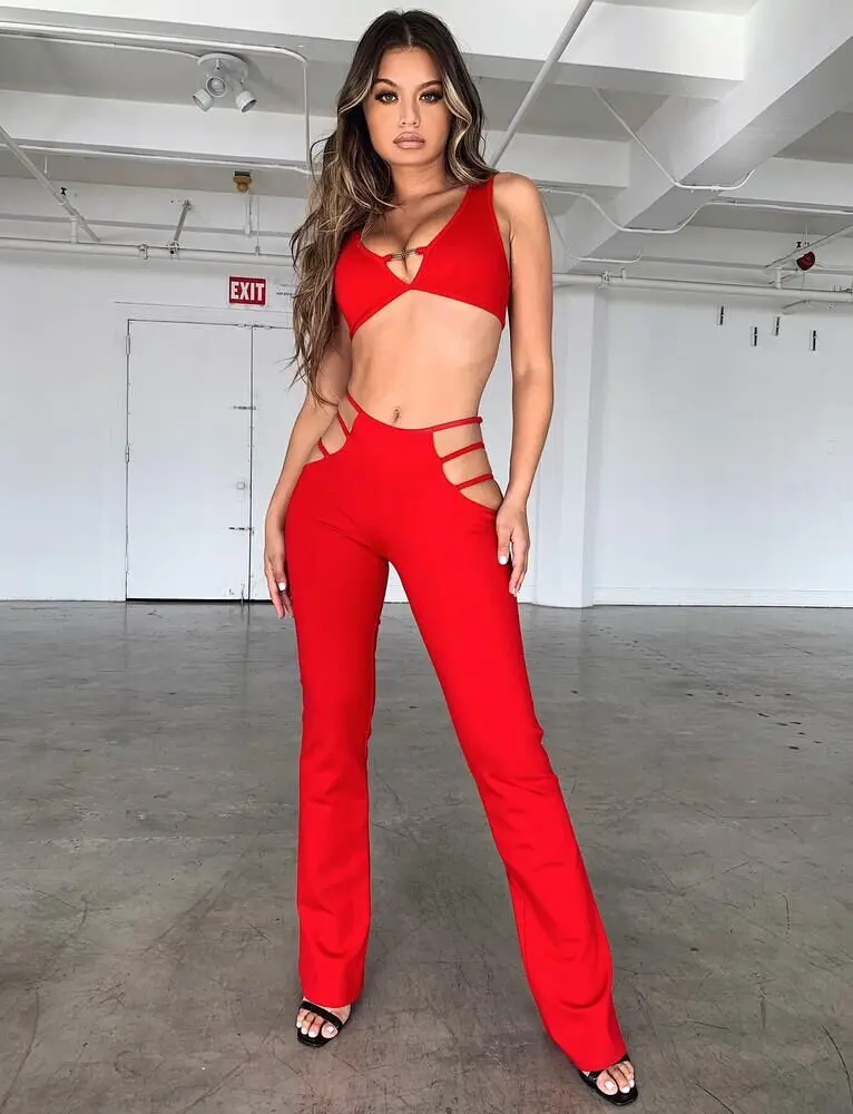 Hot Sale 3 Colors Women Fashion Cut Out Flare Pants Ladies Classic Mid Waist Solid Color Stretch Bell Bottom Pants Outfits
Hot Sale 3 Colors Women Fashion Cut Out Flare Pants Ladies Classic Mid Waist Solid Color Stretch Bell Bottom Pants Outfits