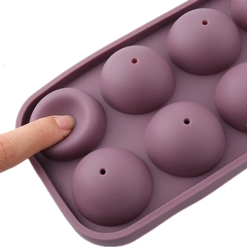 1 Set of Silicone 8 Cups Round Shape DIY Lollipop Mold Cake Chocolate Ice Mould Baking Tool With Stick
1 Set of Silicone 8 Cups Round Shape DIY Lollipop Mold Cake Chocolate Ice Mould Baking Tool With Stick