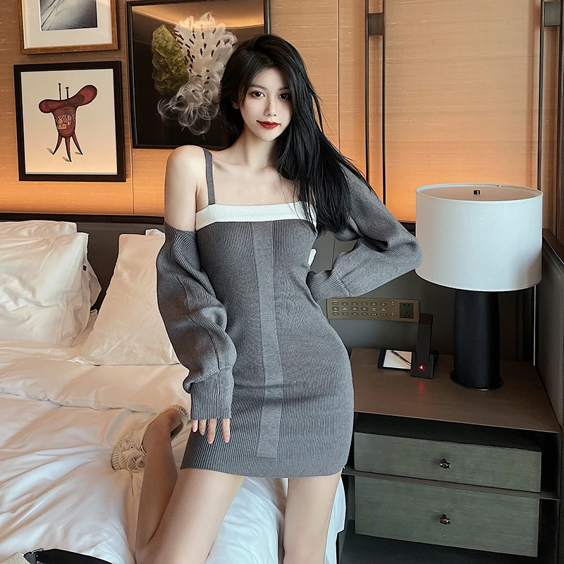 Women's Casual Knitted Two Pieces Sets Solid Long Sleeves Super Short Shrug Slash Neck Spaghetti Straps Wrapping Mini Dress 2021
Women's Casual Knitted Two Pieces Sets Solid Long Sleeves Super Short Shrug Slash Neck Spaghetti Straps Wrapping Mini Dress 2021