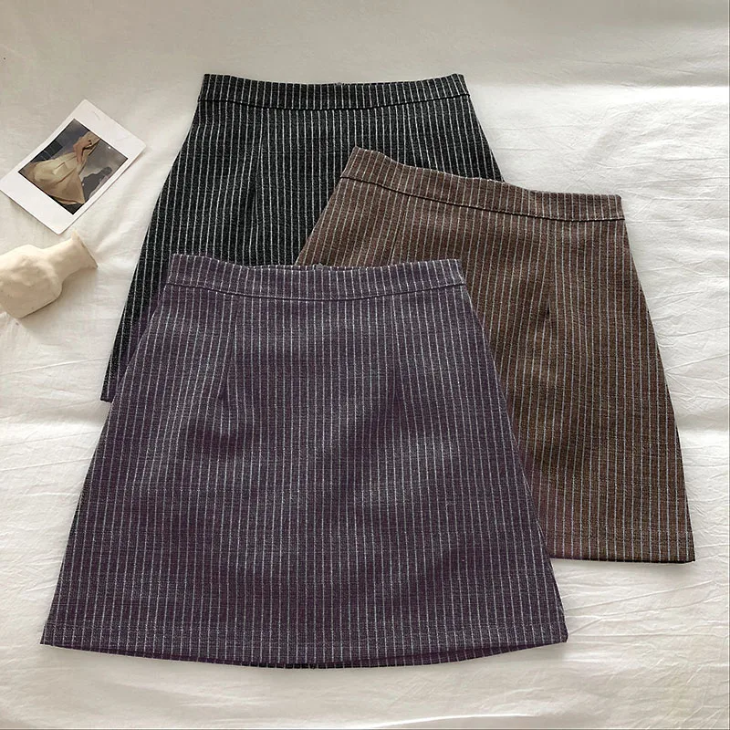 Casual Striped A-Line Women Skirt Vintage Female High Waist Kawaii Skirts Cute Korean Ladies Sweet Above Knee Skirts
Casual Striped A-Line Women Skirt Vintage Female High Waist Kawaii Skirts Cute Korean Ladies Sweet Above Knee Skirts