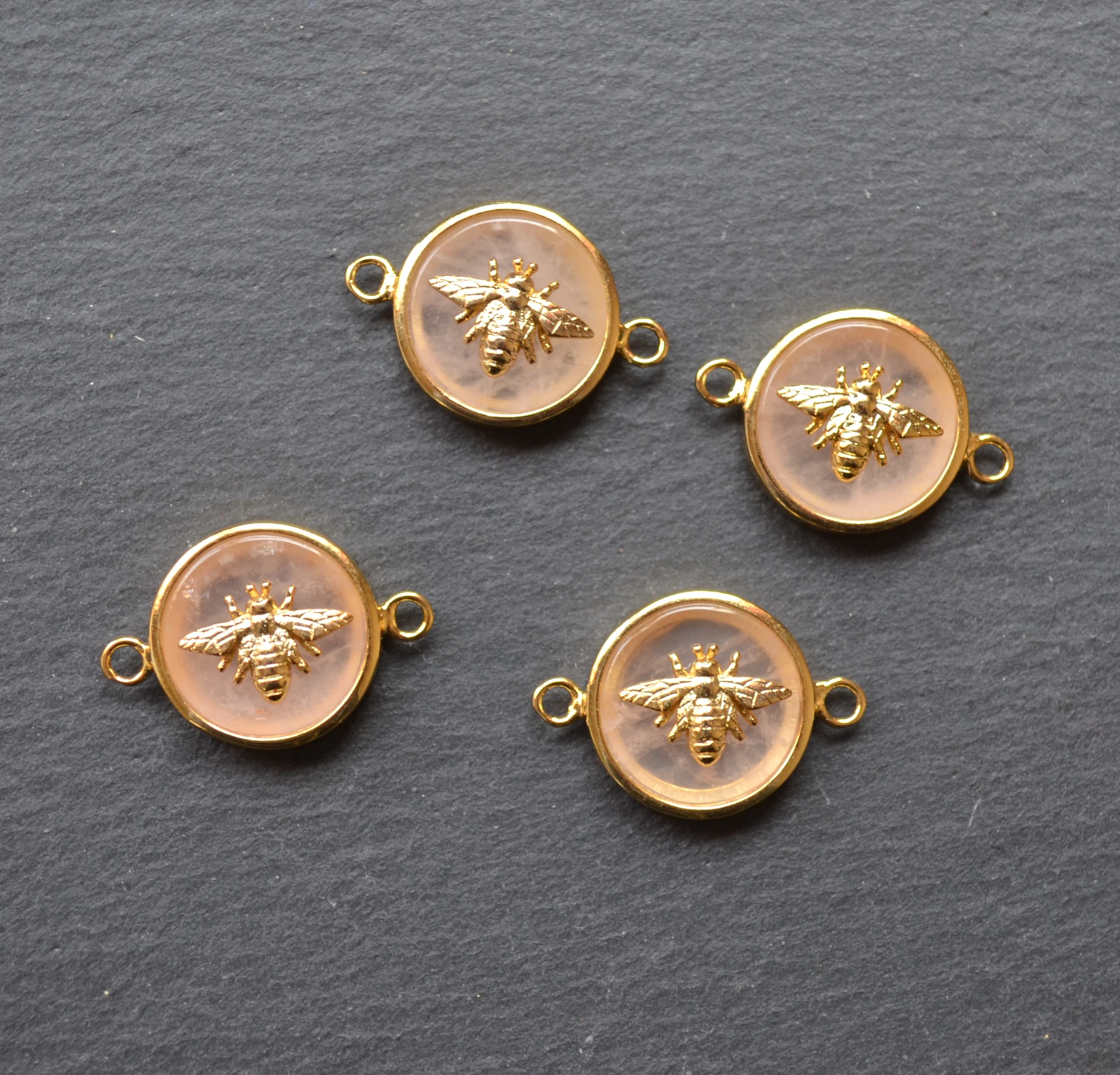 Round rose crystal connector with gold electroplated insect paved ,pink quartz connector pendant
Round rose crystal connector with gold electroplated insect paved ,pink quartz connector pendant